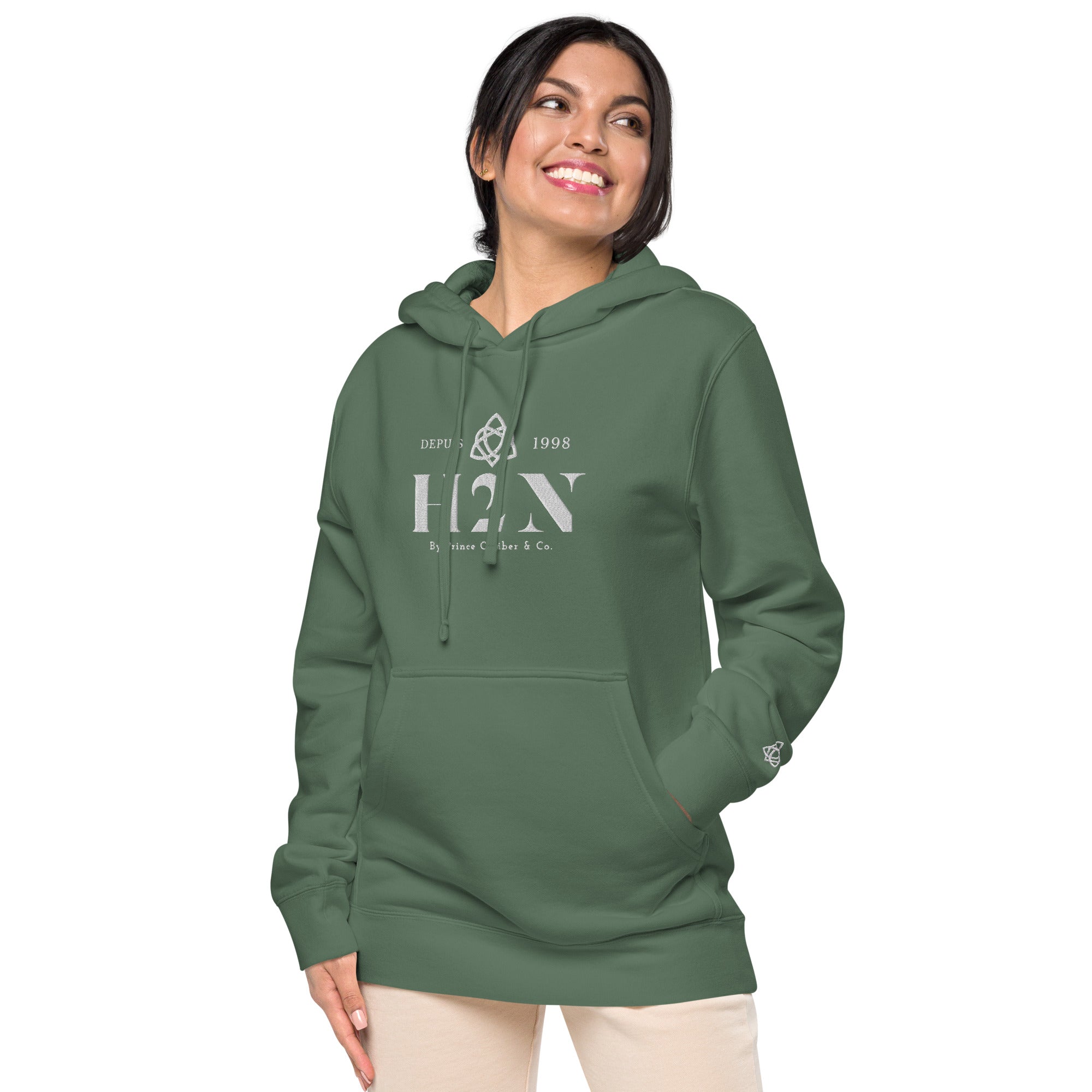 Women's pigment-dyed hoodie