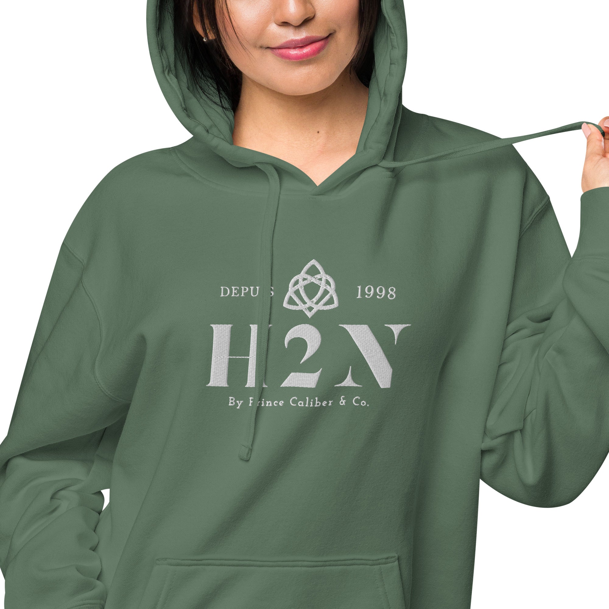 Women's pigment-dyed hoodie