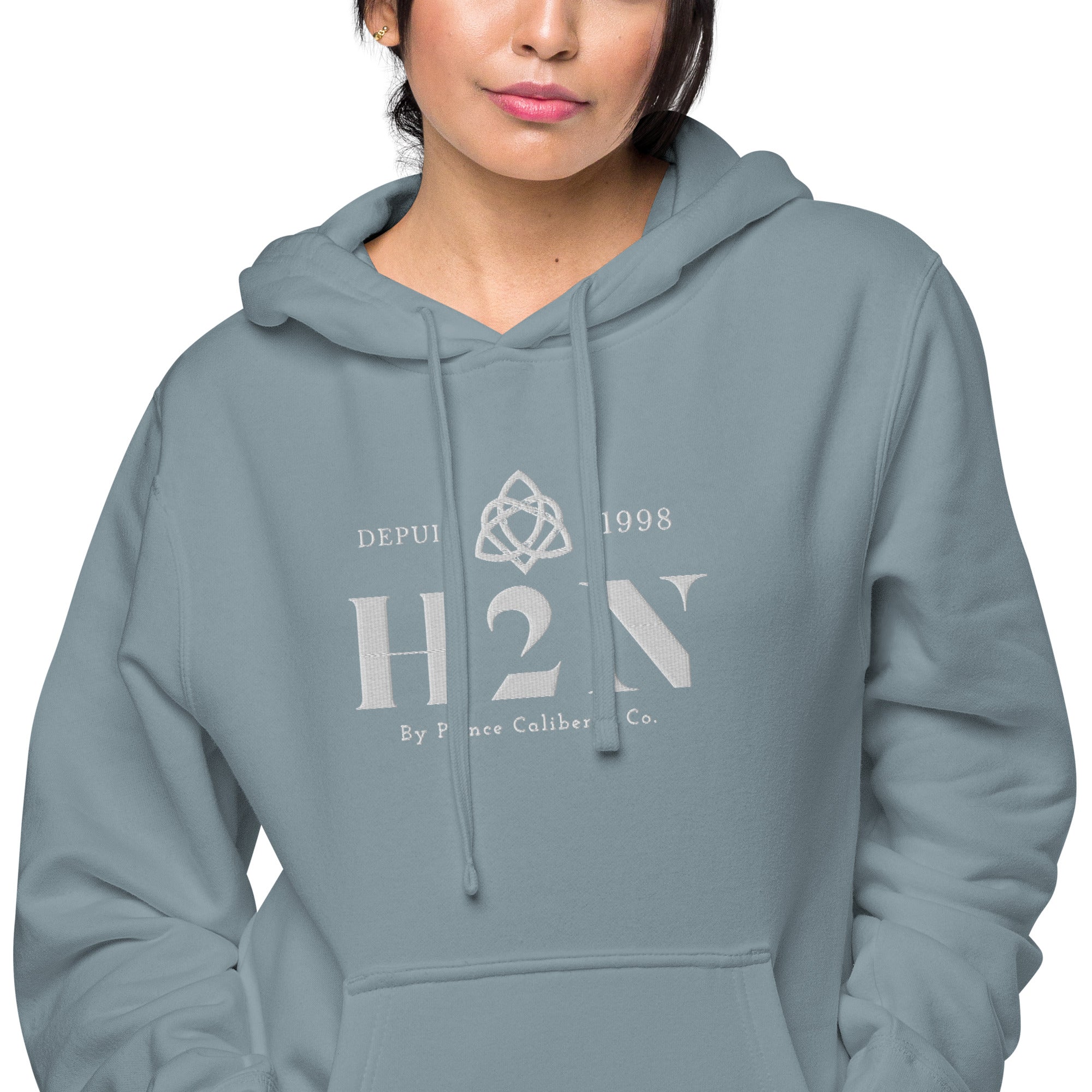 Women's pigment-dyed hoodie